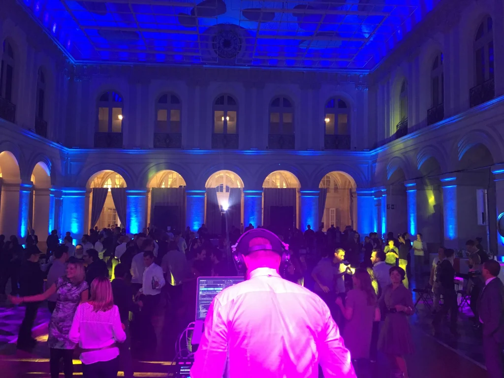 DJ Boujou - Palais de la bourse