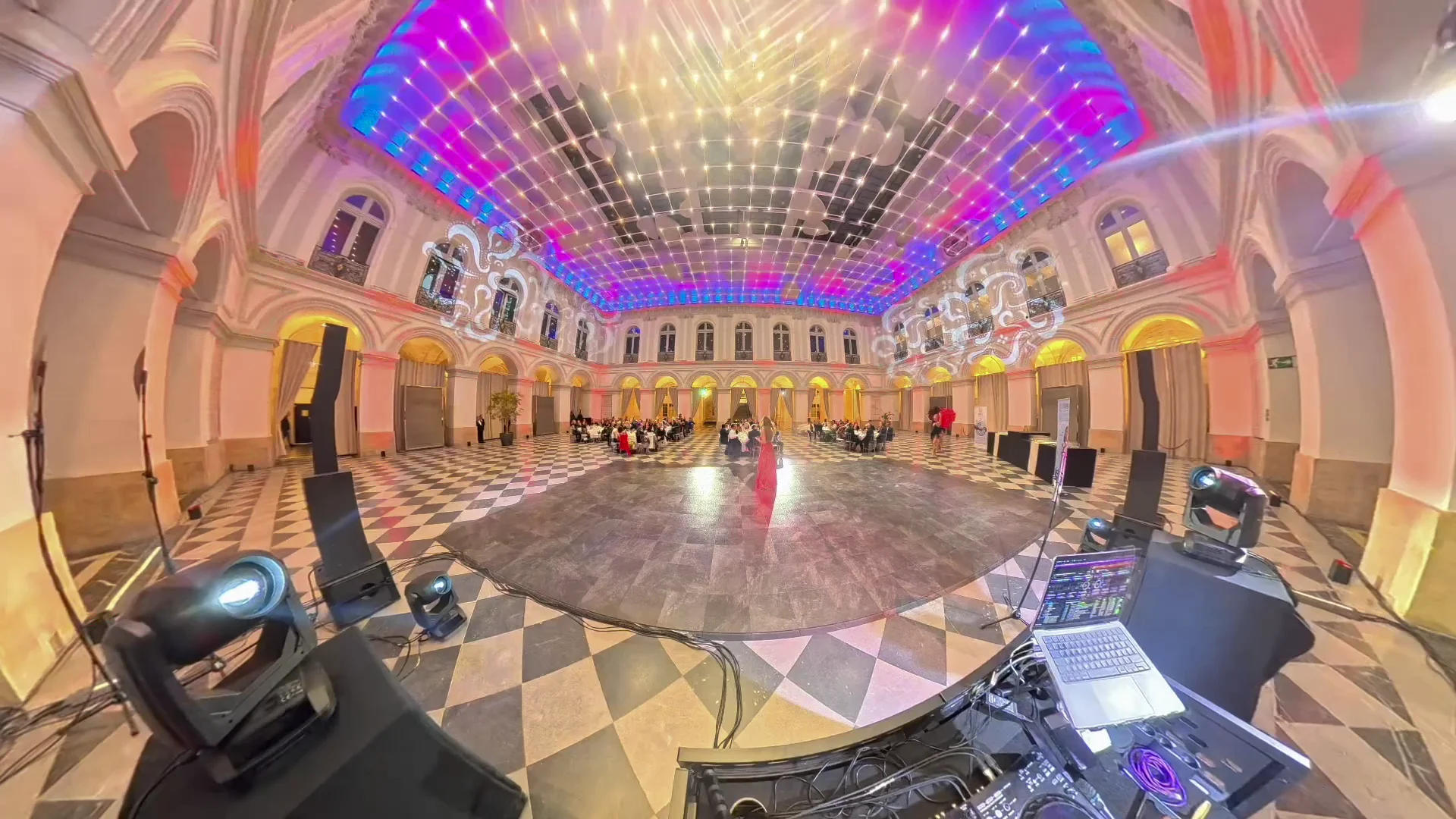 Soirée entreprise DJ Boujou Bordeaux